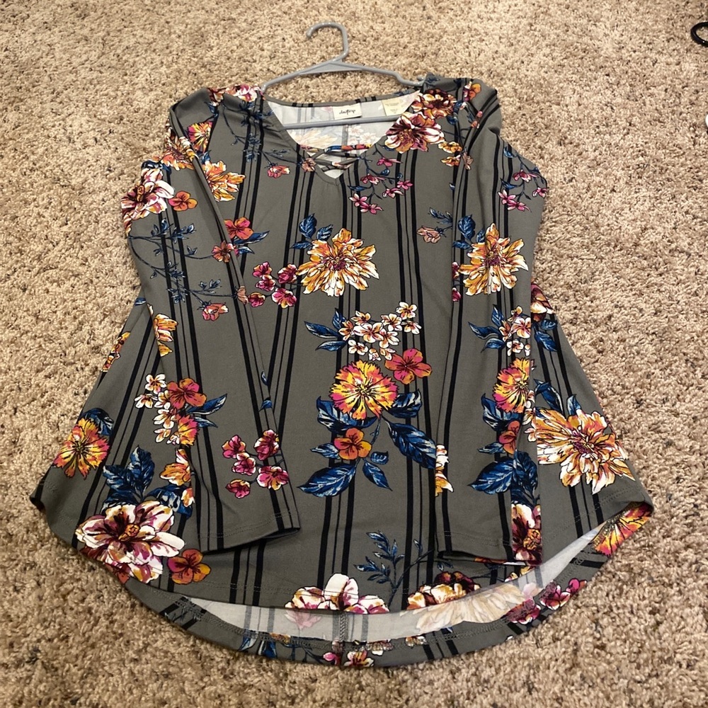 DayTrip long sleeve top